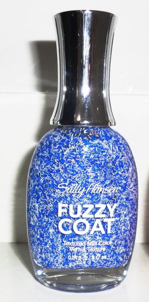 Sally hansen fuzzy coat 400 Tight Knit