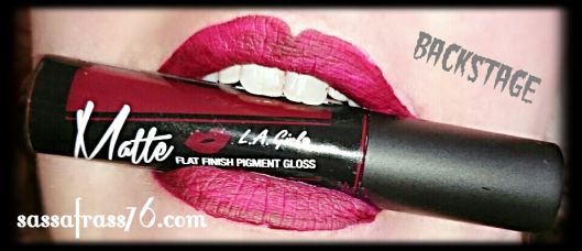 LA GIRL Matte Pigment Gloss Lipgloss Batom Cor Backsatge